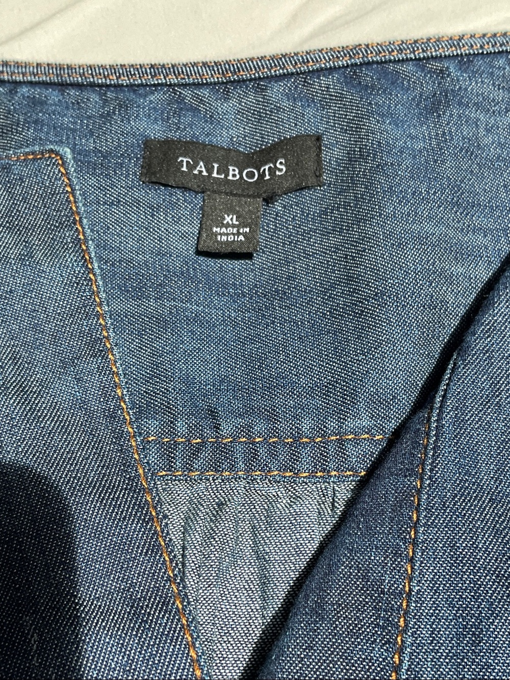 Talbots women’s light blue blouse